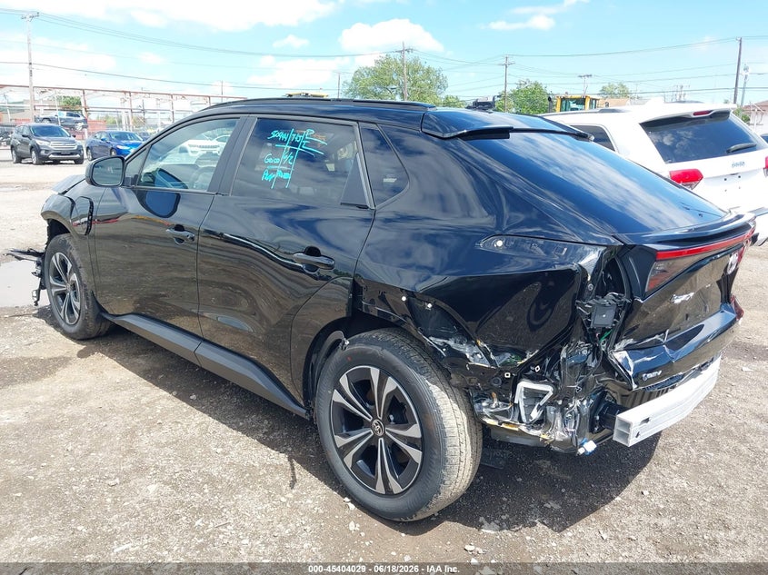 2025 Toyota Bz4x VIN JTMABACA1SA104227 IAAI salvage auction — LEFT FRONT, Salvage Title, sold $9,575 on 2026-08-13 (photo 3)