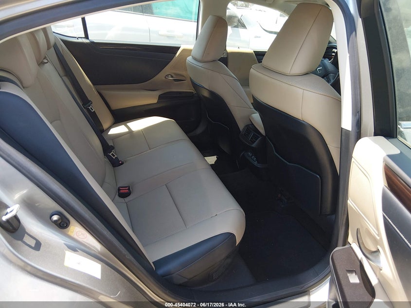 2019 Lexus VIN JTHB21B11K2036929 IAAI salvage auction — FRONT END, Salvage (North Carolina), sold $7,400 on 2026-07-09 (photo 8)