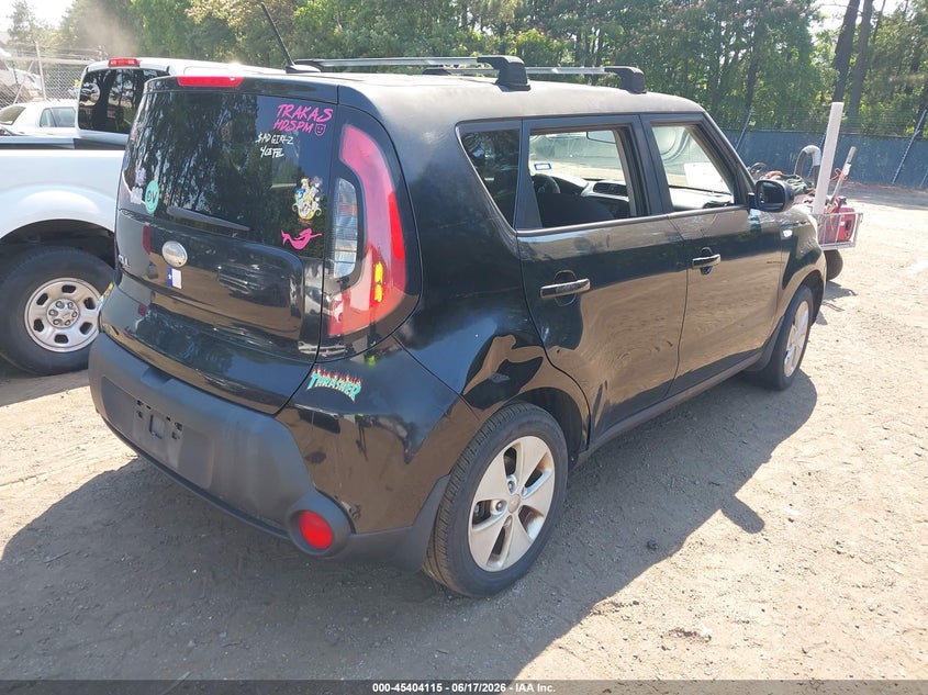 2014 Kia Soul VIN KNDJN2A28E7064318 IAAI salvage auction — NORMAL WEAR, Clear (Virginia), sold $1,050 on 2026-07-09 (photo 4)