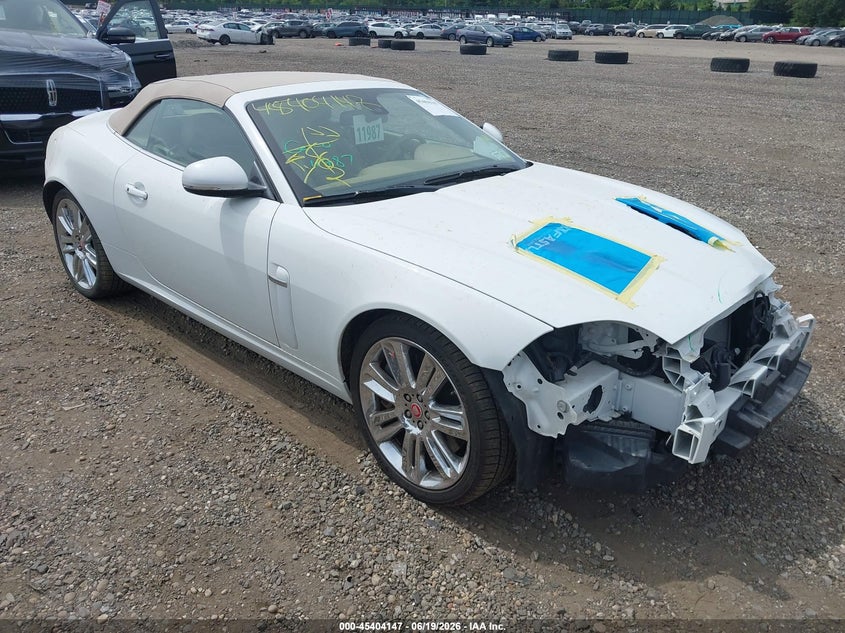 2011 Jaguar Xk series VIN SAJWA4EC0BMB40390 IAAI salvage auction — FRONT END, Mv-907A (New York), sold $7,375 on 2026-07-07 (photo 1)