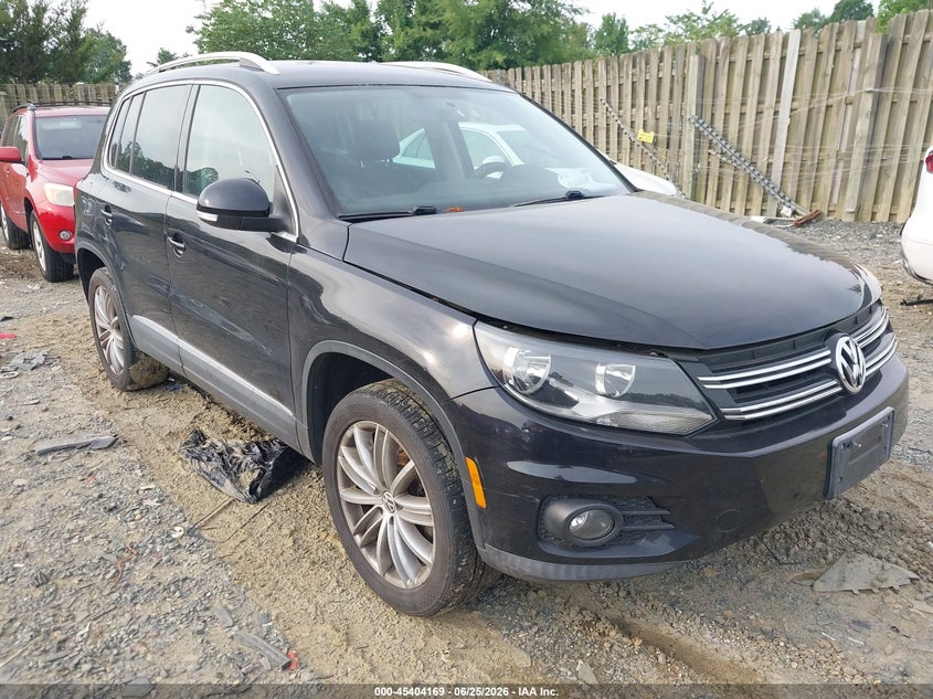 2012 Volkswagen Tiguan VIN WVGBV7AX9CW541012 IAAI salvage auction — NORMAL WEAR, Clear (Virginia), sold $300 on 2026-07-13 (photo 1)