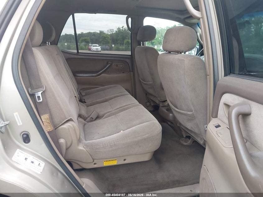 2004 Toyota Sequoia VIN 5TDZT34A04S218901 IAAI salvage auction — NORMAL WEAR, Clear (California), sold $1,650 on 2026-07-07 (photo 8)