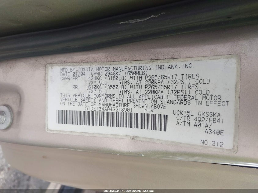 2004 Toyota Sequoia VIN 5TDZT34A04S218901 IAAI salvage auction — NORMAL WEAR, Clear (California), sold $1,650 on 2026-07-07 (photo 9)