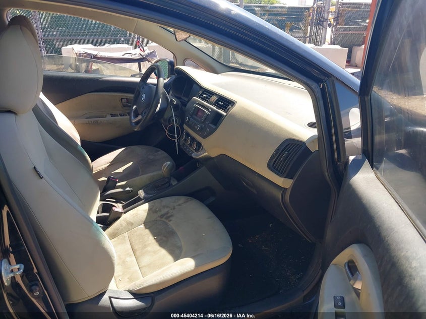 2013 Kia Rio VIN KNADM4A34D6221073 IAAI salvage auction — NORMAL WEAR, Clear-Dealer Only (Maryland), sold $400 on 2026-07-16 (photo 5)