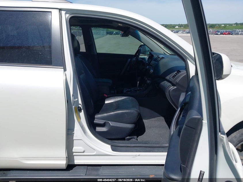 2009 Toyota Highlander VIN JTEES43A992110506 IAAI salvage auction — FRONT END, Certificate Of Title (Nebraska), sold $900 on 2026-07-30 (photo 5)