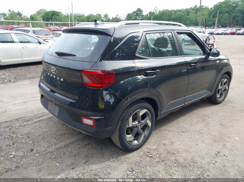2022 Hyundai Venue VIN KMHRC8A32NU139063 IAAI salvage auction — LEFT SIDE, Salvage (Massachusetts), sold $2,750 on 2026-07-21 (photo 4)