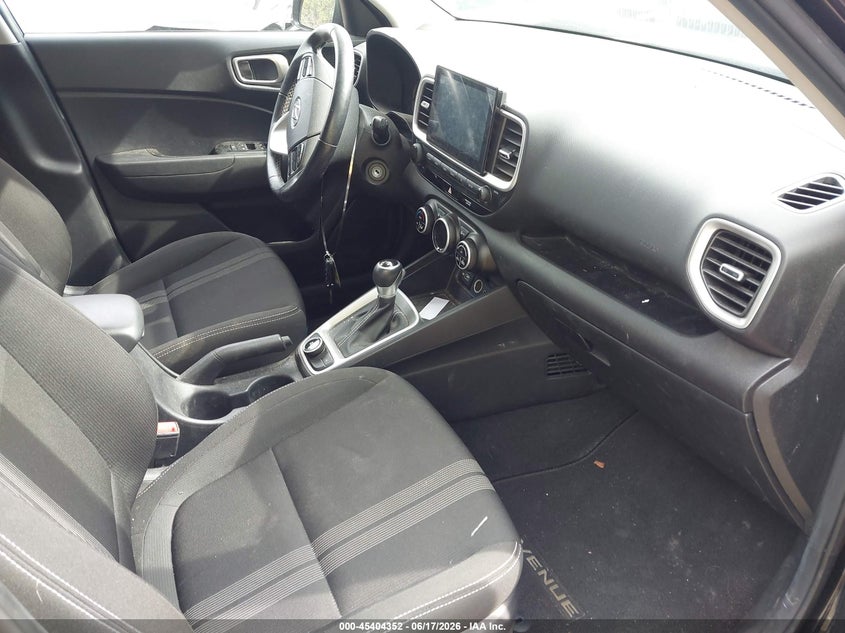 2022 Hyundai Venue VIN KMHRC8A32NU139063 IAAI salvage auction — LEFT SIDE, Salvage (Massachusetts), sold $2,750 on 2026-07-21 (photo 5)
