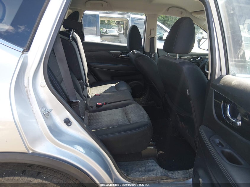 2017 Nissan Rogue VIN JN8AT2MV7HW255402 IAAI salvage auction — LEFT SIDE, Salvage - Greater Than 75% (Maryland), sold $1,300 on 2026-07-16 (photo 8)