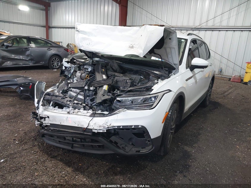 2023 Volkswagen Tiguan VIN 3VVRB7AXXPM042951 IAAI salvage auction — FRONT END, Salvage Title, sold $2,425 on 2026-08-01 (photo 2)