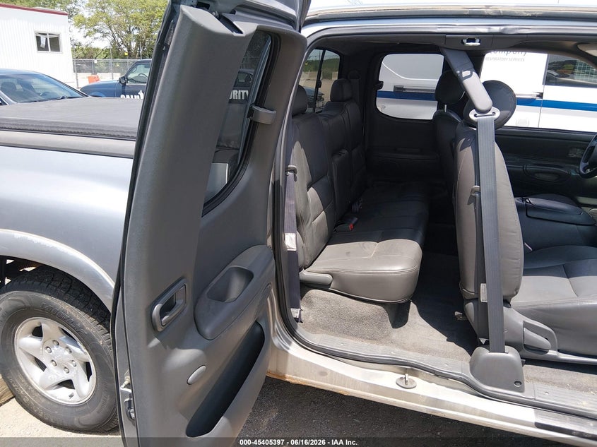 2003 Toyota Tundra VIN 5TBBT441X3S379013 IAAI salvage auction — NORMAL WEAR, Certificate Of Title (Nebraska), sold $800 on 2026-07-23 (photo 8)
