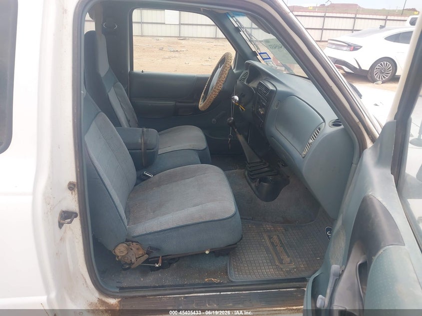 1995 Ford Ranger VIN 1FTCR14A9SPA66133 IAAI salvage auction — NORMAL WEAR, Original (Texas), sold $700 on 2026-07-09 (photo 5)