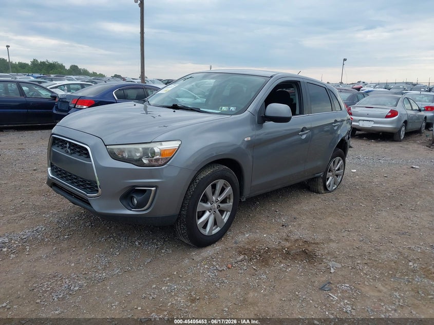 2014 Mitsubishi Outlander VIN 4A4AR4AU8EE012211 IAAI salvage auction — LEFT SIDE, Salvage Title, sold $1,250 on 2026-07-17 (photo 2)