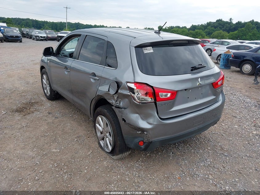 2014 Mitsubishi Outlander VIN 4A4AR4AU8EE012211 IAAI salvage auction — LEFT SIDE, Salvage Title, sold $1,250 on 2026-07-17 (photo 3)