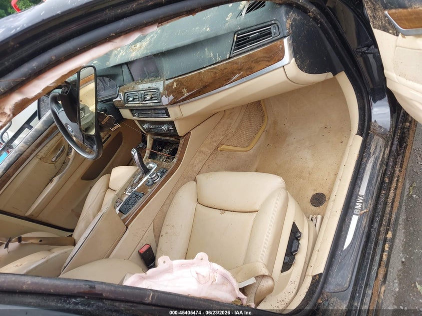 2011 BMW 5er VIN WBAFR9C5XBC757787 IAAI salvage auction — ROLLOVER, Clear (Virginia), sold $25 on 2026-07-21 (photo 5)