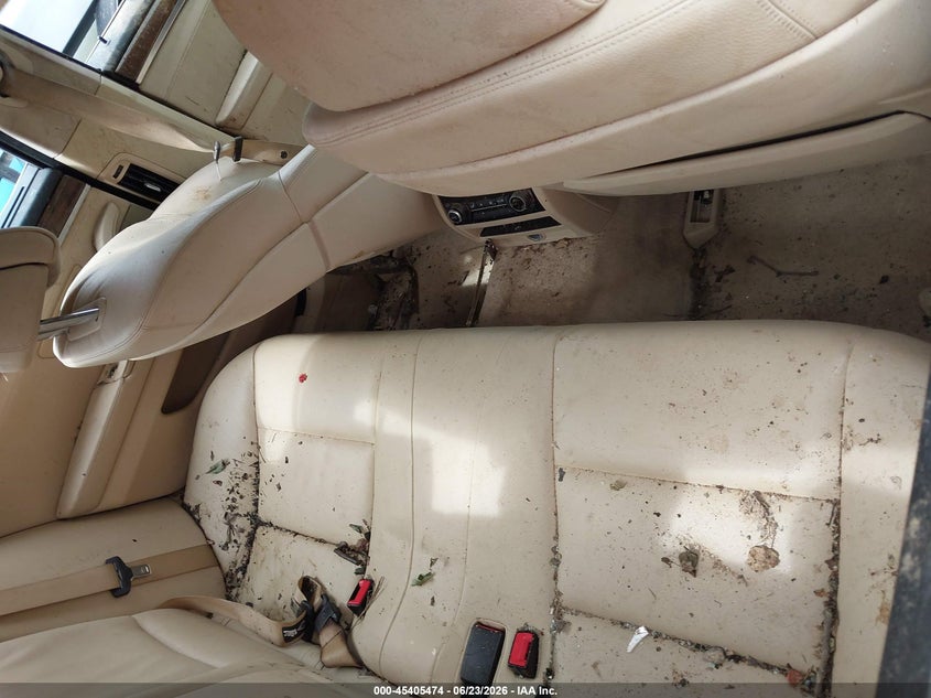 2011 BMW 5er VIN WBAFR9C5XBC757787 IAAI salvage auction — ROLLOVER, Clear (Virginia), sold $25 on 2026-07-21 (photo 8)