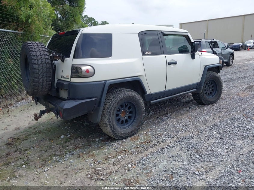 2008 Toyota Fj cruiser VIN JTEBU11F18K037852 IAAI salvage auction — FRONT END, Salvage (Mississippi), sold $3,900 on 2026-07-11 (photo 4)
