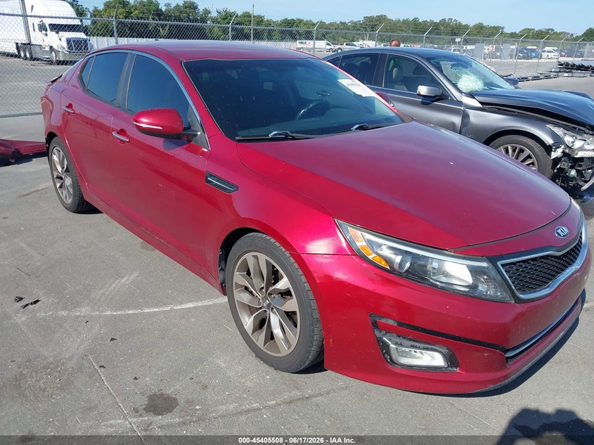 2015 Kia Optima VIN 5XXGR4A78FG373012 IAAI salvage auction — REAR END, Rebuildable (Florida), sold $800 on 2026-07-13 (photo 1)