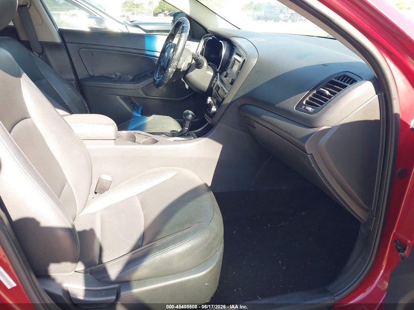 2015 Kia Optima VIN 5XXGR4A78FG373012 IAAI salvage auction — REAR END, Rebuildable (Florida), sold $800 on 2026-07-13 (photo 5)