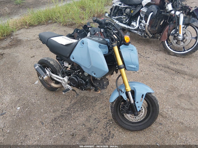 2024 Honda Grom VIN MLHJC9211R5202834 IAAI salvage auction — RIGHT SIDE, Clear (Kansas), sold $375 on 2026-07-14 (photo 1)