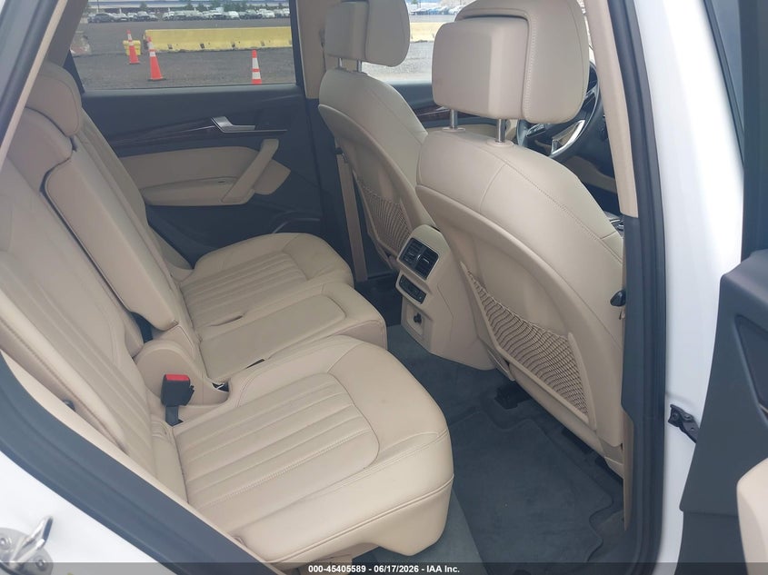 2018 Audi Q5 VIN WA1BNAFY4J2149699 IAAI salvage auction — LEFT SIDE, Salvage Title, sold $8,850 on 2026-07-14 (photo 8)