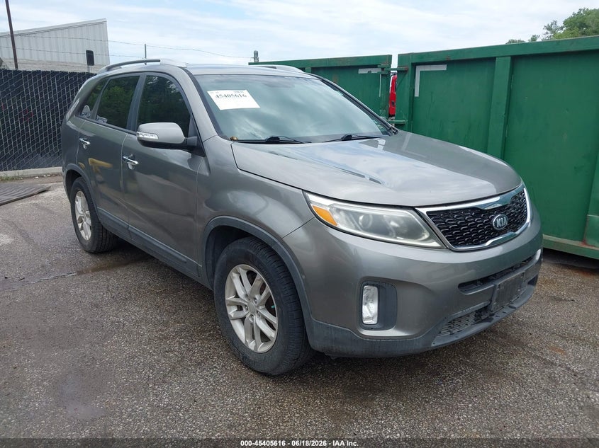 2015 Kia Sorento VIN 5XYKT3A67FG587952 IAAI salvage auction — FRONT END, Repossessed (Kansas), sold $475 on 2026-07-22 (photo 1)