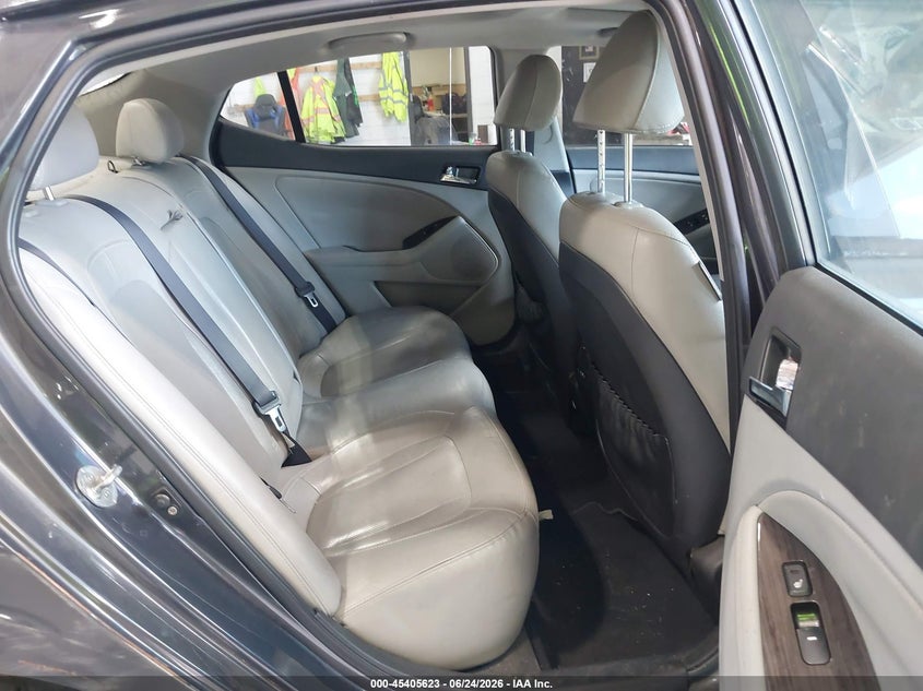 2011 Kia Optima VIN KNAGN4A73B5167555 IAAI salvage auction — RIGHT FRONT, Mv-907A (New York), sold $450 on 2026-07-15 (photo 8)