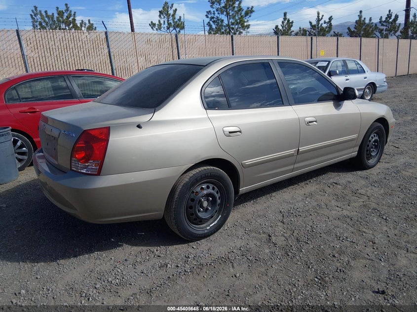 2005 Hyundai Elantra VIN KMHDN46D35U123744 IAAI salvage auction — NORMAL WEAR, Regular (Nevada), sold $225 on 2026-07-17 (photo 4)