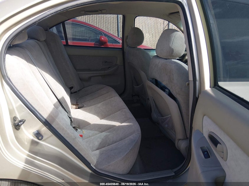 2005 Hyundai Elantra VIN KMHDN46D35U123744 IAAI salvage auction — NORMAL WEAR, Regular (Nevada), sold $225 on 2026-07-17 (photo 8)