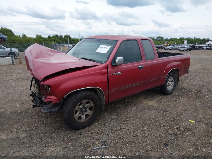 1995 Toyota T100 VIN JT4VD12F4S0014326 IAAI salvage auction — FRONT END, Salvage (Ohio), sold $275 on 2026-07-15 (photo 2)