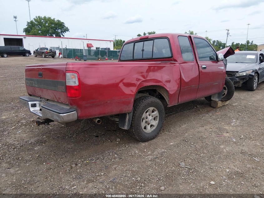 1995 Toyota T100 VIN JT4VD12F4S0014326 IAAI salvage auction — FRONT END, Salvage (Ohio), sold $275 on 2026-07-15 (photo 4)