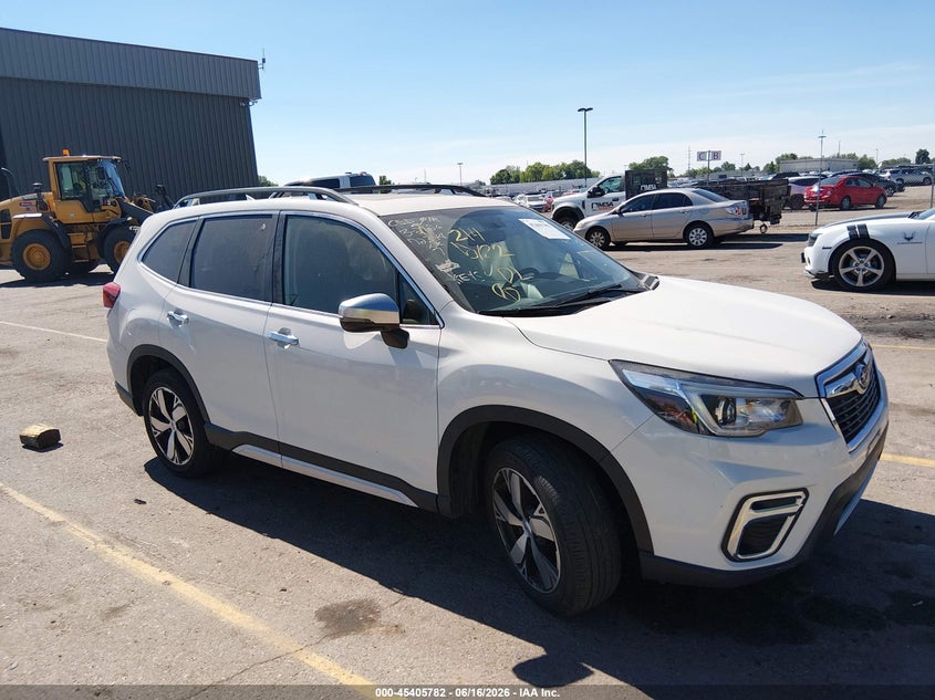 2019 Subaru Forester VIN JF2SKAWC7KH463186 IAAI salvage auction — LEFT SIDE, Salvage (California), sold $9,000 on 2026-07-24 (photo 1)