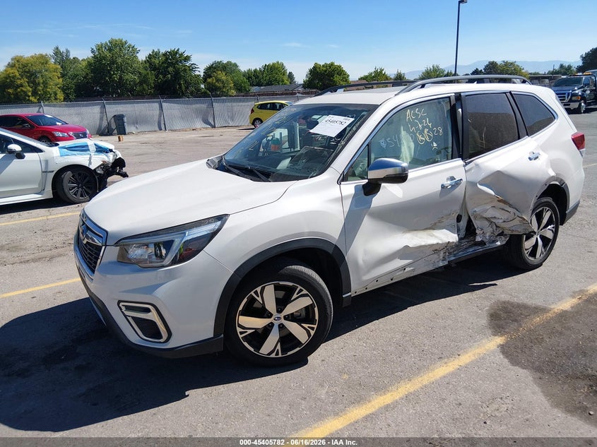 2019 Subaru Forester VIN JF2SKAWC7KH463186 IAAI salvage auction — LEFT SIDE, Salvage (California), sold $9,000 on 2026-07-24 (photo 2)