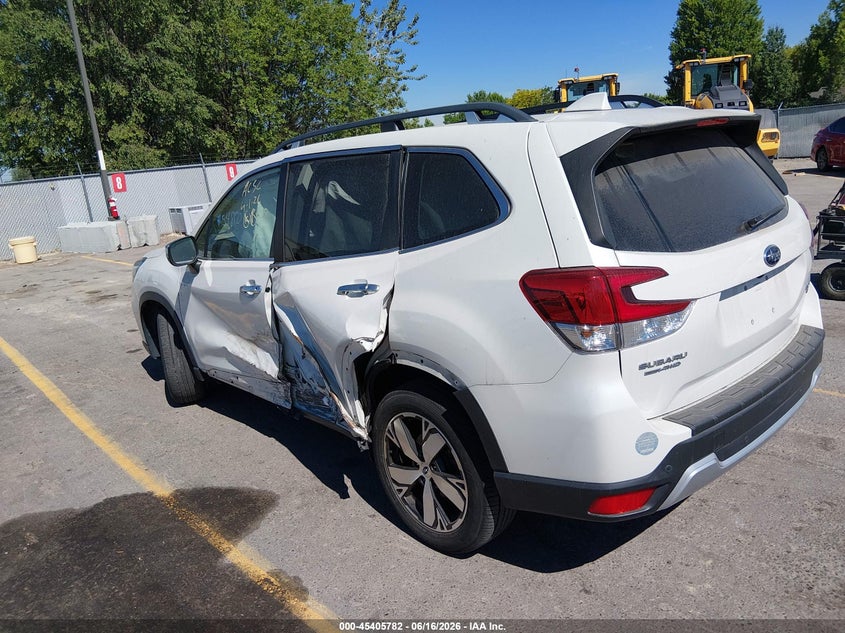 2019 Subaru Forester VIN JF2SKAWC7KH463186 IAAI salvage auction — LEFT SIDE, Salvage (California), sold $9,000 on 2026-07-24 (photo 3)