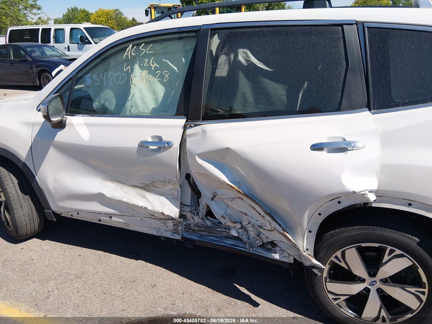 2019 Subaru Forester VIN JF2SKAWC7KH463186 IAAI salvage auction — LEFT SIDE, Salvage (California), sold $9,000 on 2026-07-24 (photo 6)