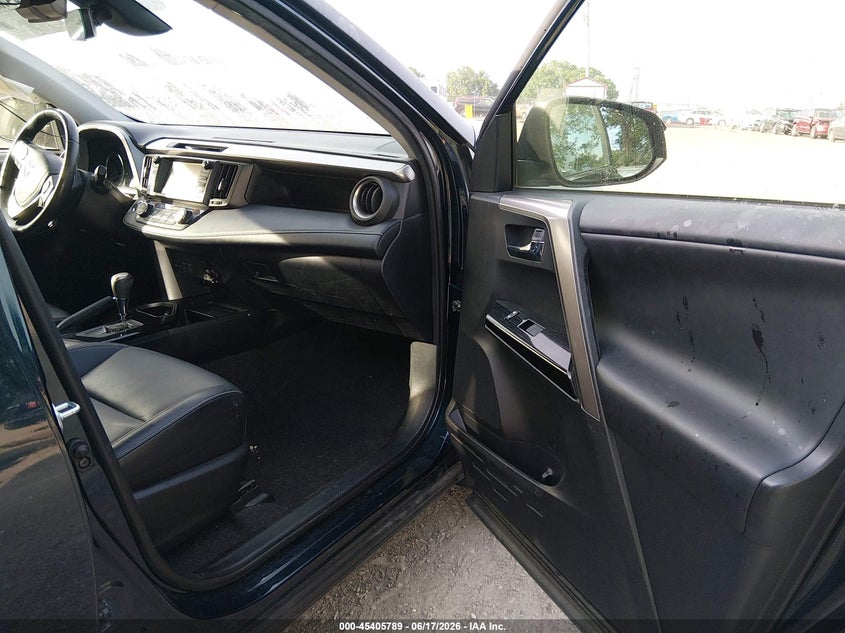 2018 Toyota Rav 4 VIN JTMDFREV6JJ210977 IAAI salvage auction — LEFT SIDE, Clear (Indiana), sold $7,300 on 2026-07-22 (photo 5)