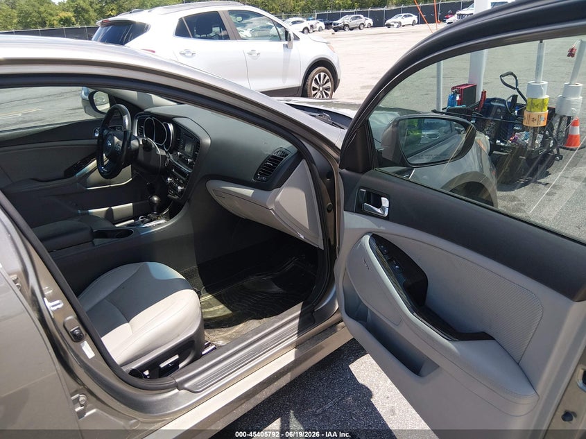 2015 Kia Optima VIN 5XXGN4A78FG501163 IAAI salvage auction — NORMAL WEAR, Clear (South Carolina), sold $475 on 2026-07-22 (photo 5)
