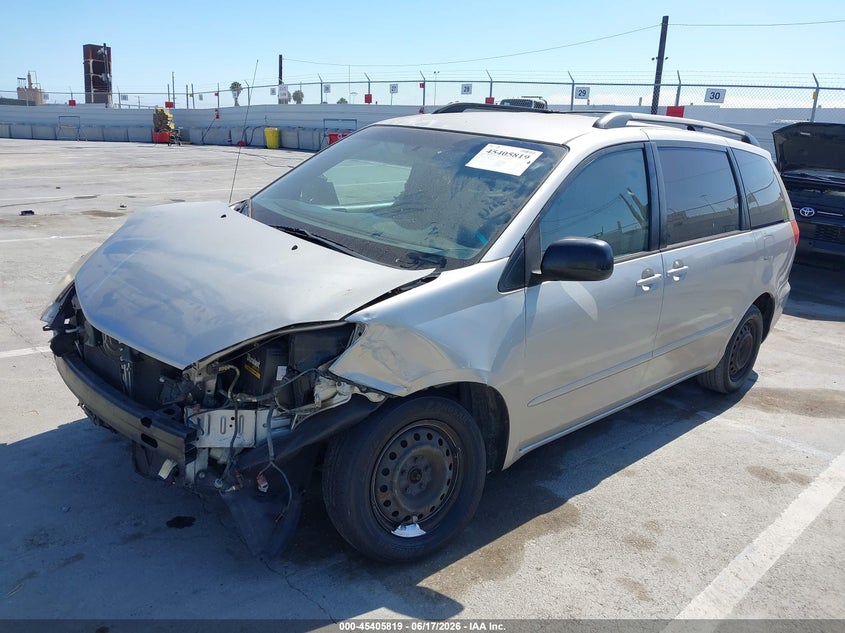 2009 Toyota Sienna VIN 5TDZK23C29S231415 IAAI salvage auction — FRONT END, Salvage (California), sold $750 on 2026-07-08 (photo 2)