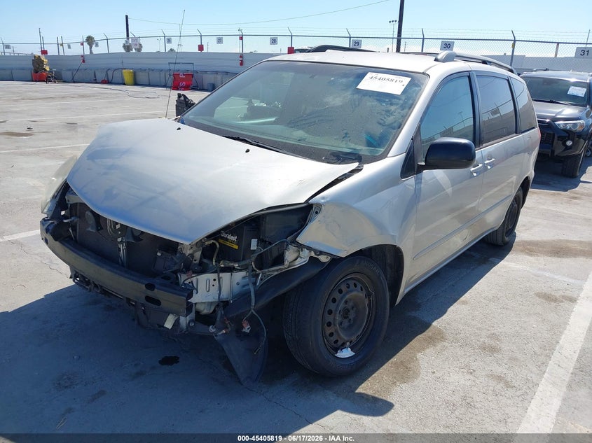 2009 Toyota Sienna VIN 5TDZK23C29S231415 IAAI salvage auction — FRONT END, Salvage (California), sold $750 on 2026-07-08 (photo 6)