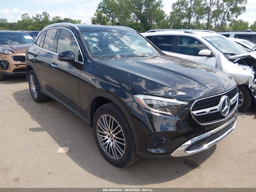 2024 Mercedes-benz Glc VIN W1NKM4HB0RU037218 IAAI salvage auction — HAIL, Salvage (Ohio), sold $25 on 2026-07-10 (photo 1)