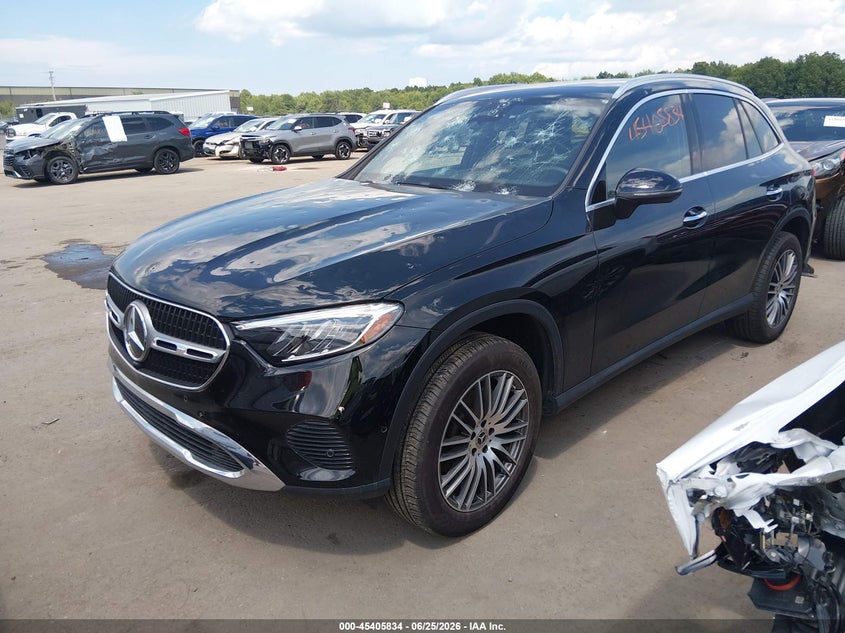 2024 Mercedes-benz Glc VIN W1NKM4HB0RU037218 IAAI salvage auction — HAIL, Salvage (Ohio), sold $25 on 2026-07-10 (photo 2)