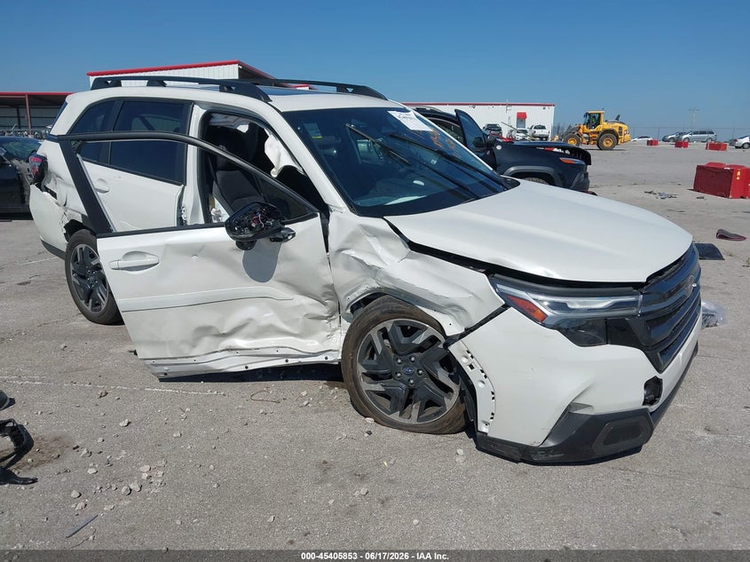 2025 Subaru Forester VIN JF2SLDNC2SH584546 — IAAI salvage auction photo