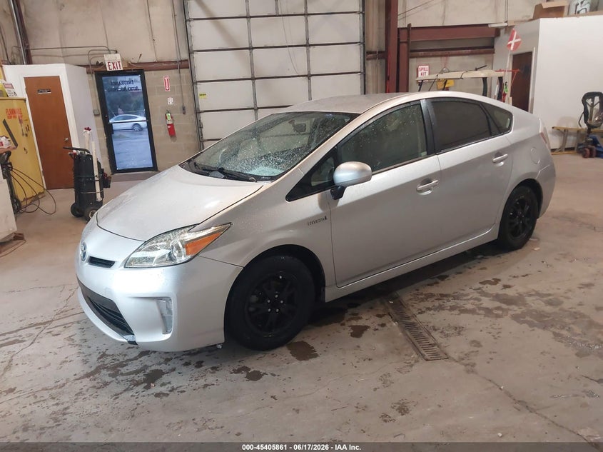 2012 Toyota Prius VIN JTDKN3DU4C1545304 IAAI salvage auction — NORMAL WEAR, Clear (Illinois), sold $1,300 on 2026-07-08 (photo 2)