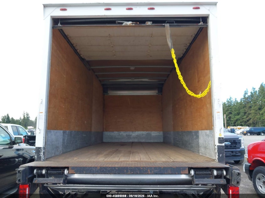 2016 International 4000 series VIN 1HTMMMMM0GH230176 IAAI salvage auction — NORMAL WEAR, Sf97 (Washington), sold $15,200 on 2026-07-29 (photo 8)
