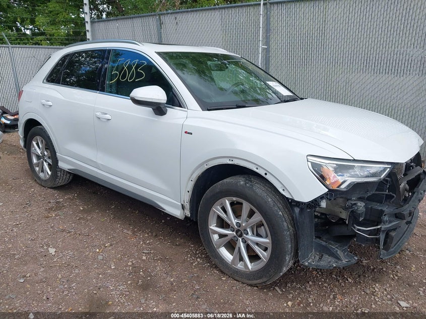 2024 Audi Q3 VIN WA1DECF35R1057849 — IAAI salvage auction photo