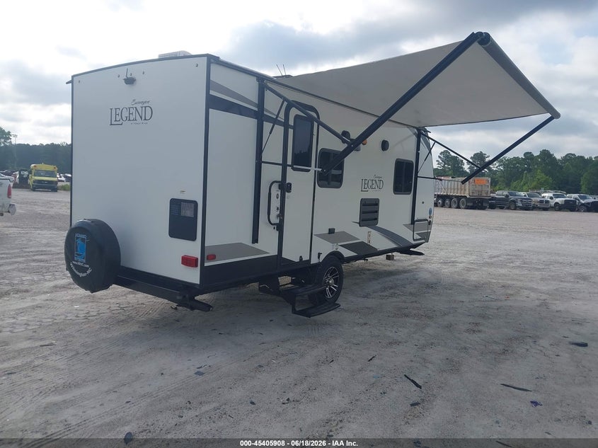 2020 Forest river Surveyor VIN 4X4TSVU1XLL037626 IAAI salvage auction — ALL OVER, Salvage (North Carolina), sold $4,400 on 2026-07-08 (photo 4)