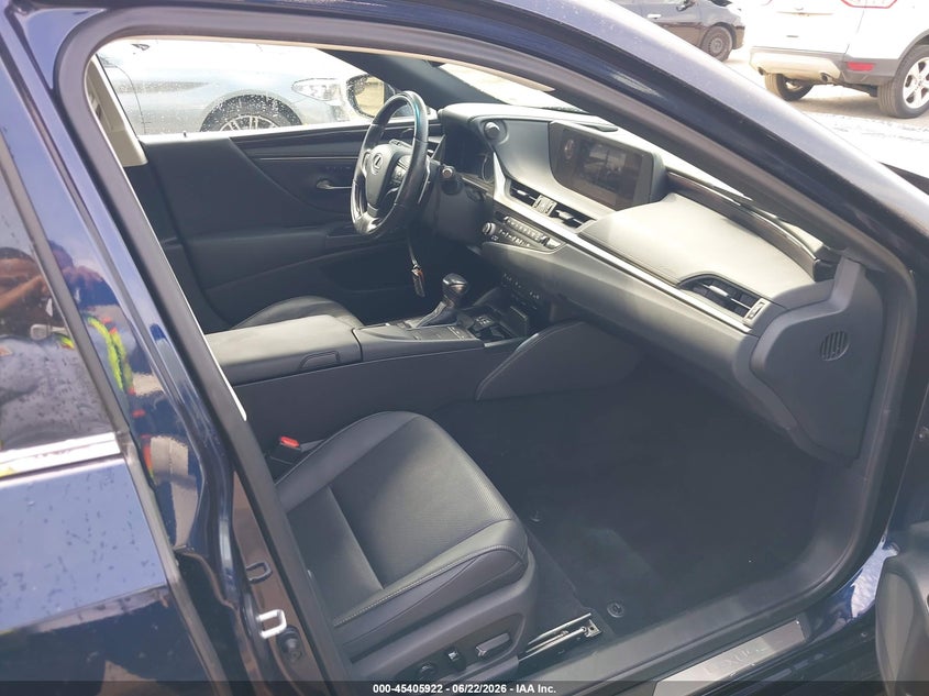 2021 Lexus ES VIN 58ADZ1B15MU110404 IAAI salvage auction — FRONT END, Salvage - Greater Than 75% (Maryland), sold $12,100 on 2026-07-29 (photo 5)