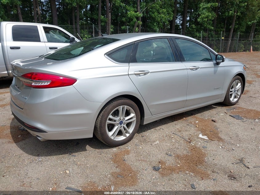 2018 Ford Fusion VIN 3FA6P0UU2JR100109 IAAI salvage auction — NORMAL WEAR, SF97 (Virginia), sold $11,250 on 2026-07-22 (photo 4)