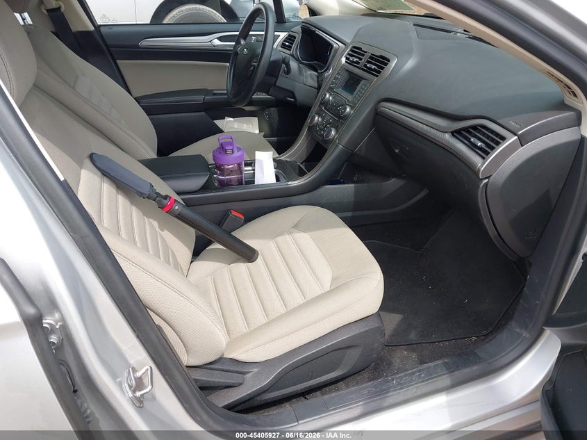 2018 Ford Fusion VIN 3FA6P0UU2JR100109 IAAI salvage auction — NORMAL WEAR, SF97 (Virginia), sold $11,250 on 2026-07-22 (photo 5)