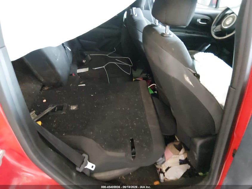 2019 Jeep Renegade VIN ZACNJBBB8KPJ79671 IAAI salvage auction — REAR END, Salvage (Tennessee), sold $625 on 2026-08-17 (photo 8)
