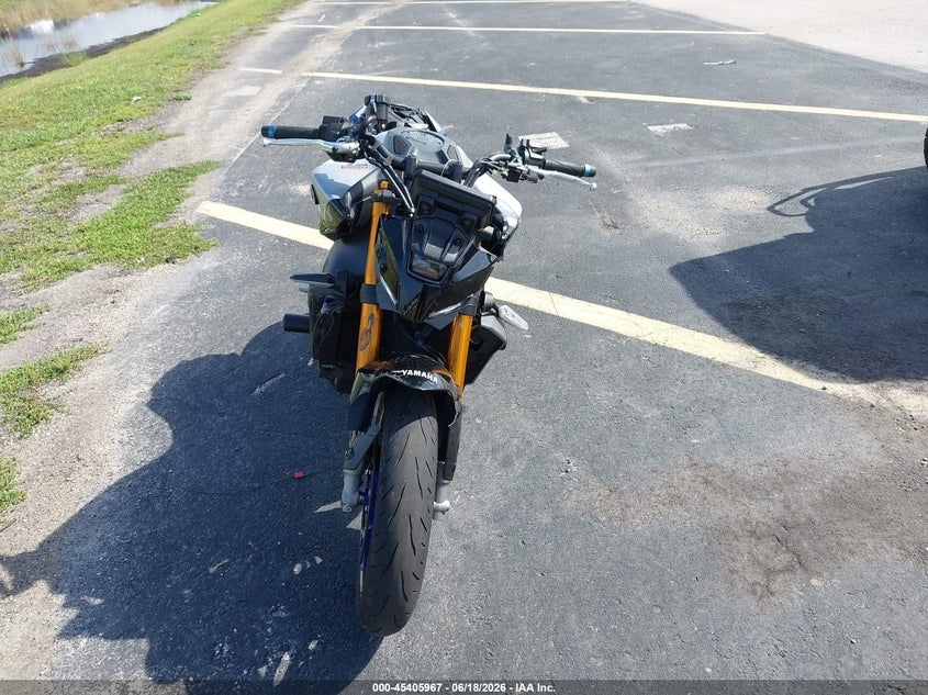 2024 Yamaha Mt VIN JYARN95E3RA000546 IAAI salvage auction — FRONT END, Rebuildable (Florida), sold $3,600 on 2026-07-28 (photo 5)